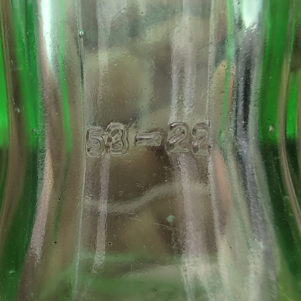 Vintage Coca-Cola Anniston Alabama 1958 Hobbleskirt Green Glass Coke Bottle 6oz - Picture 3 of 3